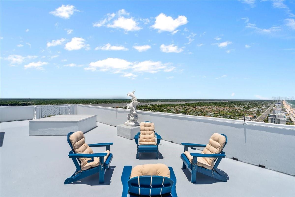 V4940895 Property Photo