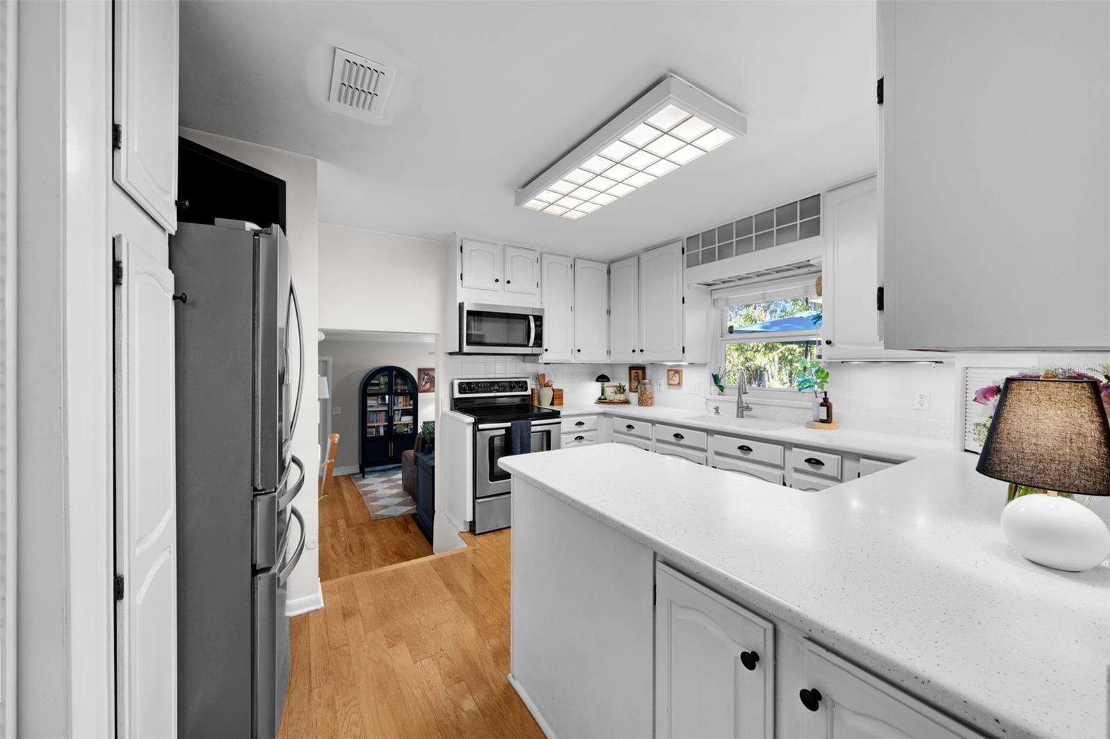 4819 W BAY VILLA AVE, TAMPA, FL, 33611