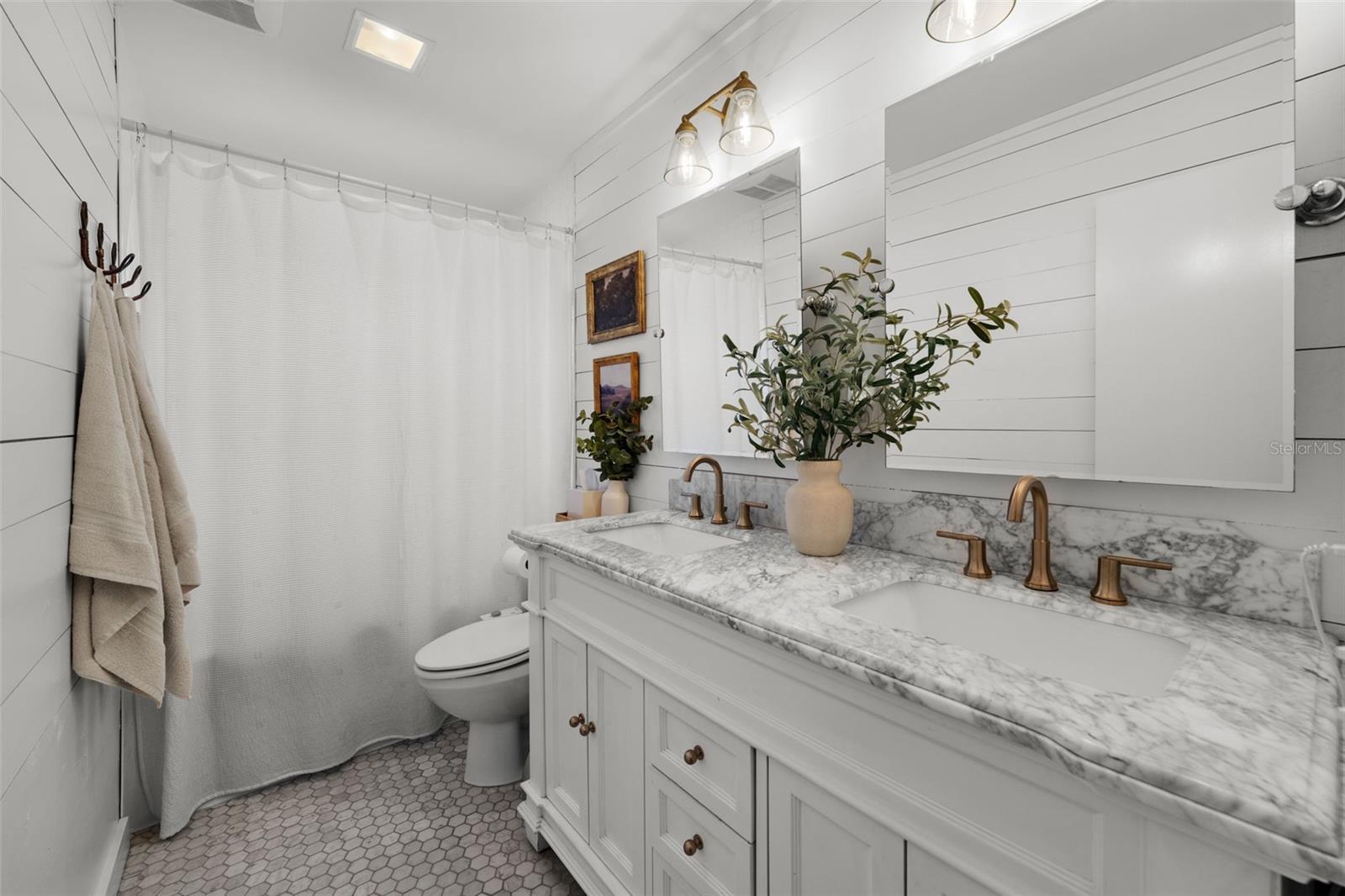 4819 W BAY VILLA AVE, TAMPA, FL, 33611