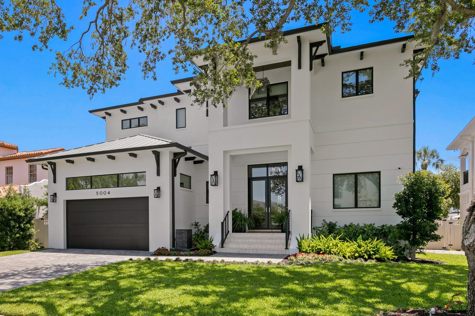 5004 S THE RIVIERA, TAMPA, FL, 33609