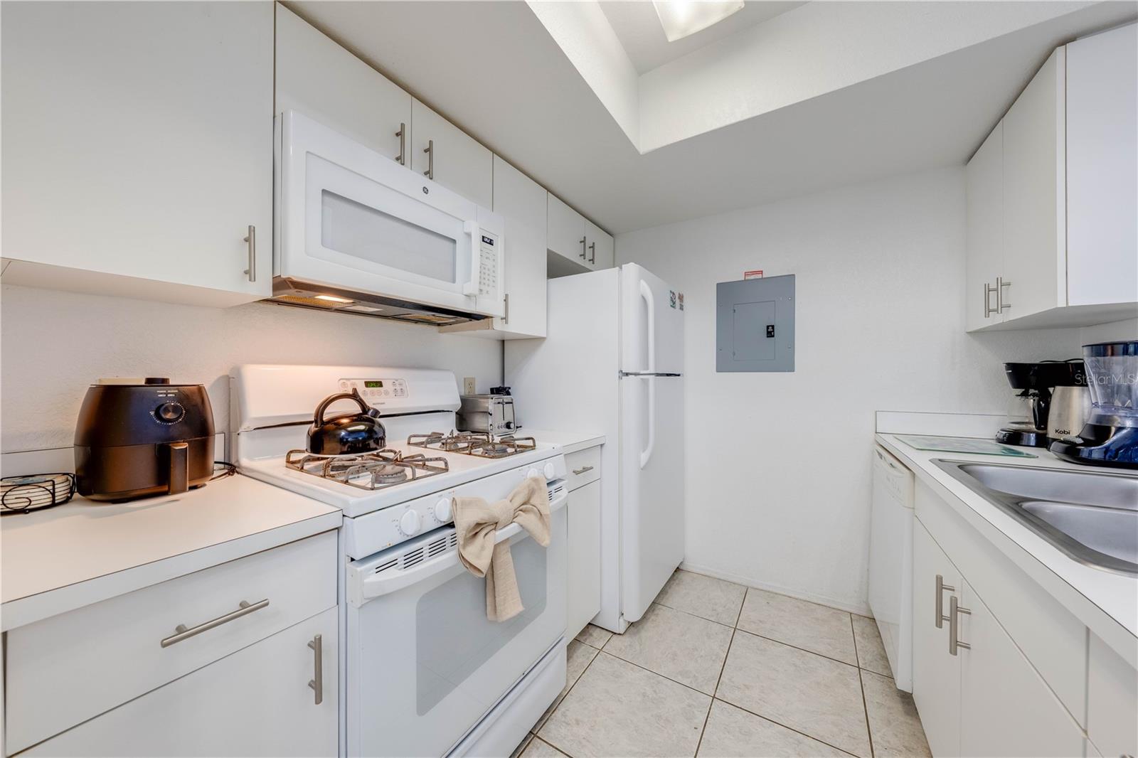 8708 PAPAYA DR, KISSIMMEE, FL, 34747