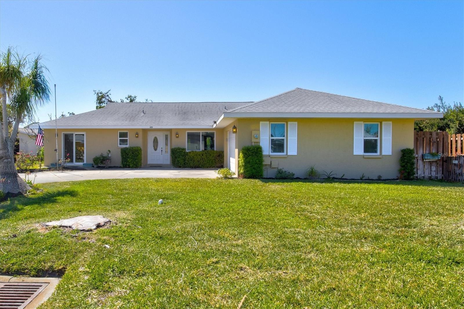 1104 RIVIERA ST, VENICE, FL, 34285