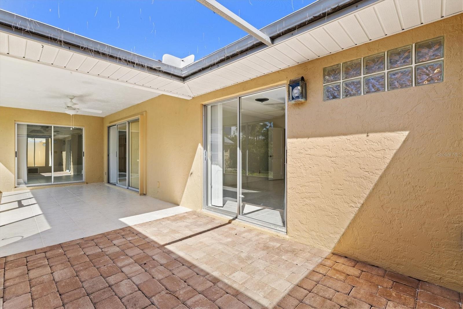 1104 RIVIERA ST, VENICE, FL, 34285