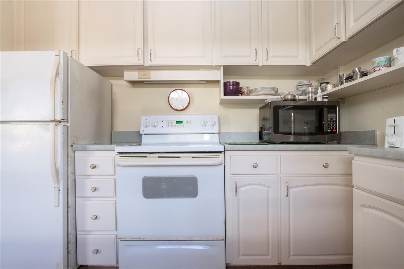 A4640341 Property Photo