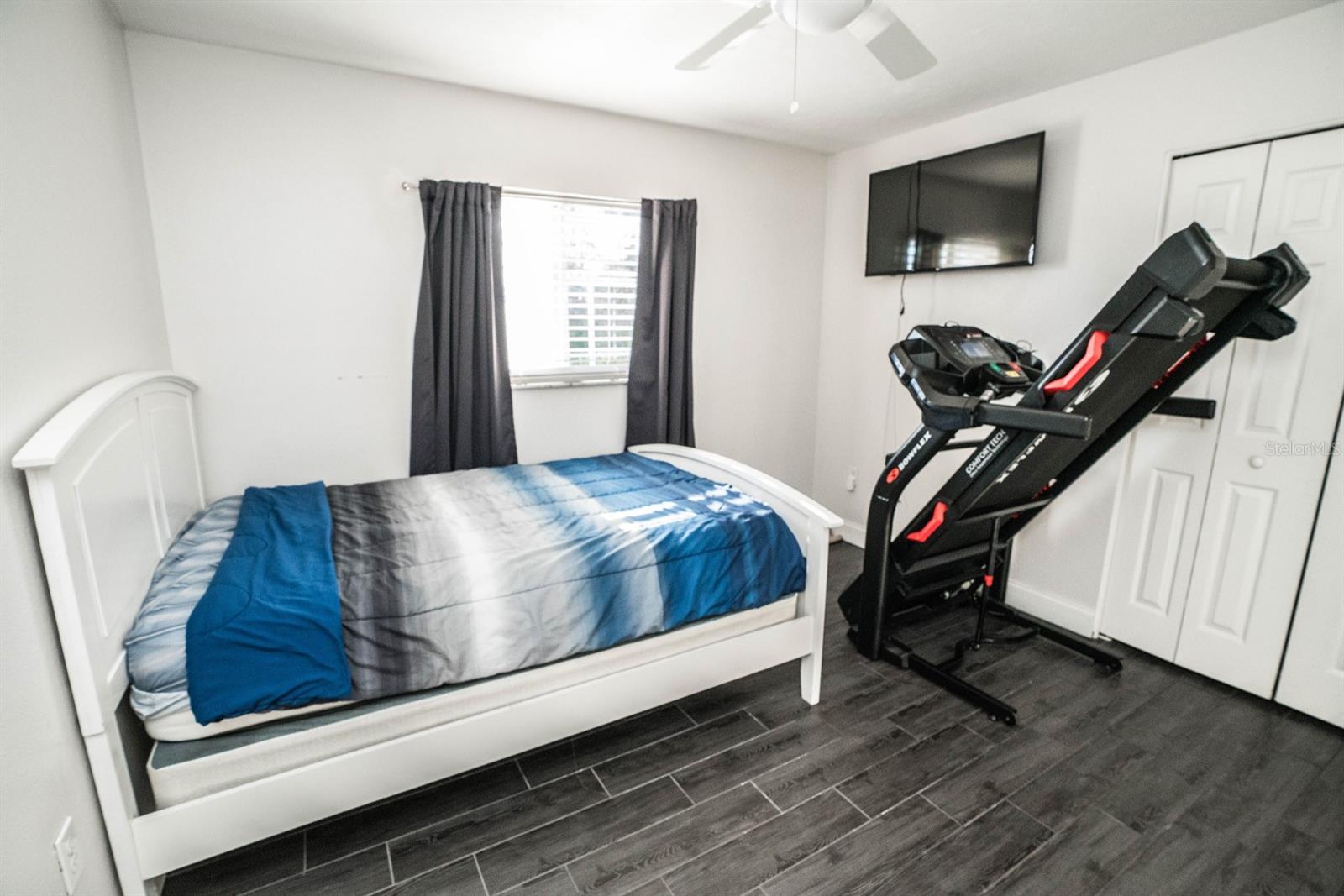 2834 56TH AVENUE CIR E, BRADENTON, FL, 34203