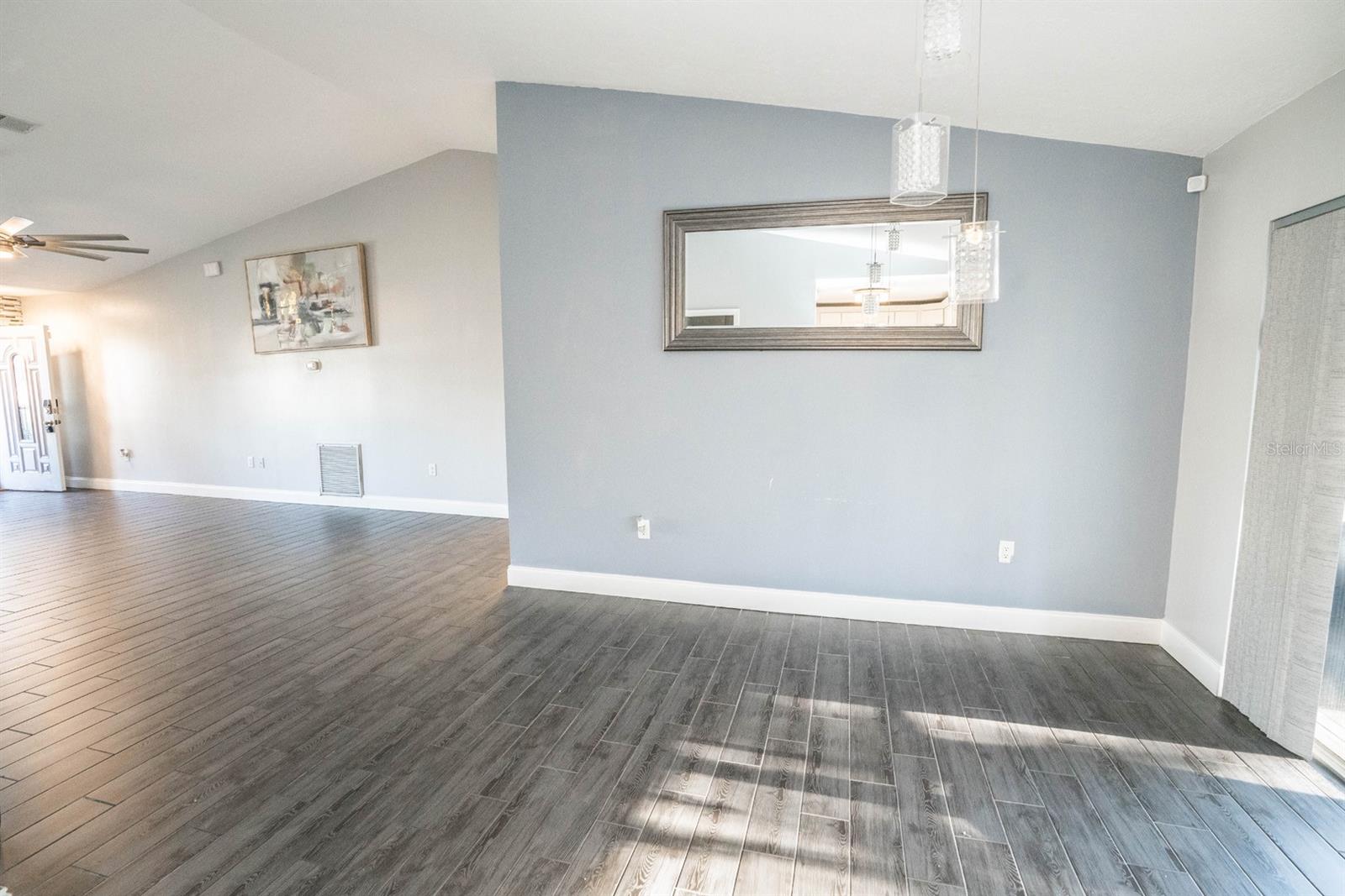 2834 56TH AVENUE CIR E, BRADENTON, FL, 34203