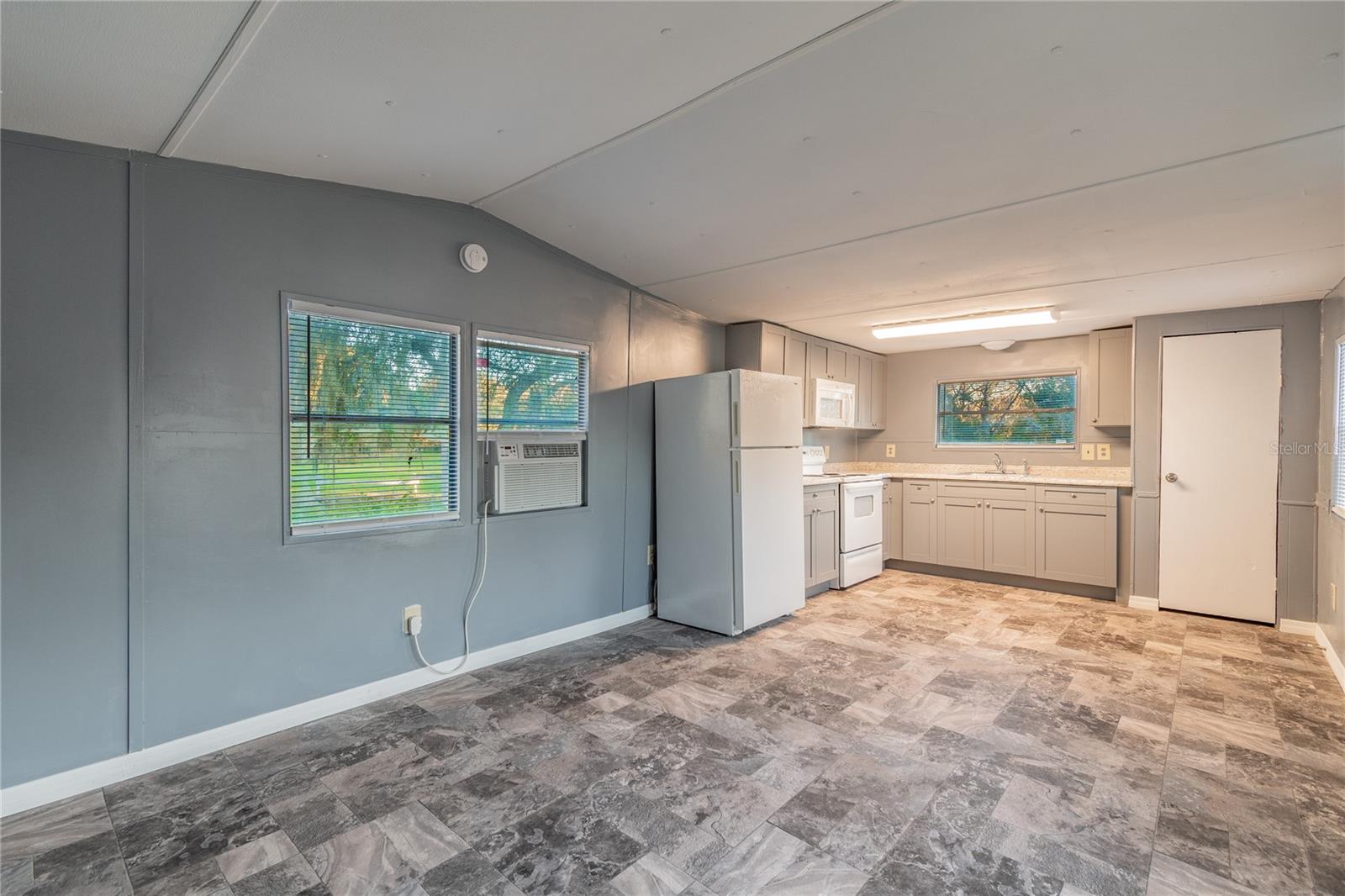 5001 LEWELLYN RD, LAKELAND, FL, 33810