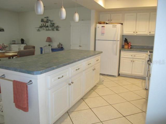 6227 GREEN VIEW CIR #77, SARASOTA, FL, 34231