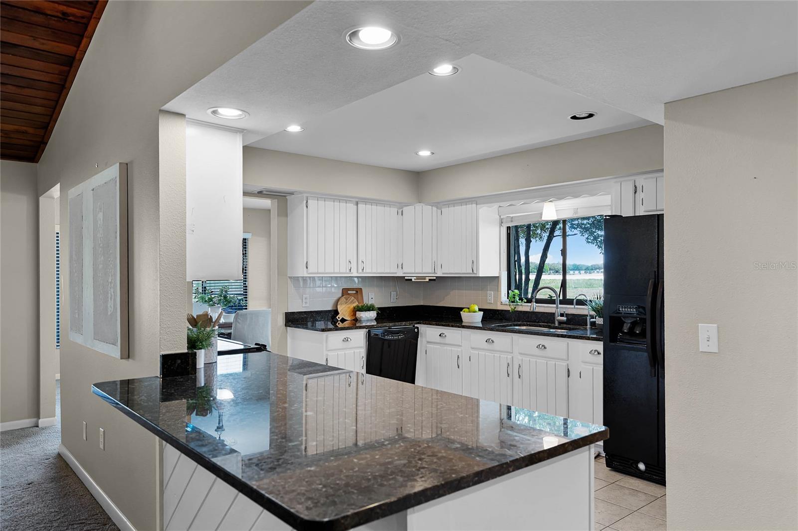 7016 VILLAGE DR, LAKE WALES, FL, 33898