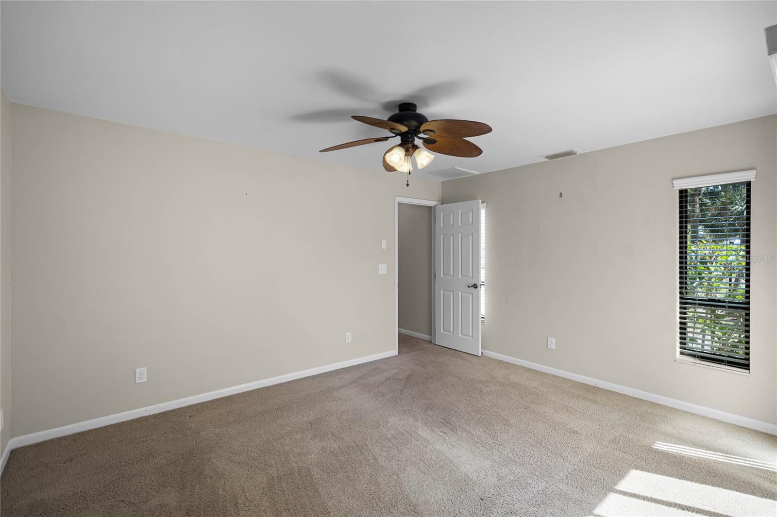 7016 VILLAGE DR, LAKE WALES, FL, 33898