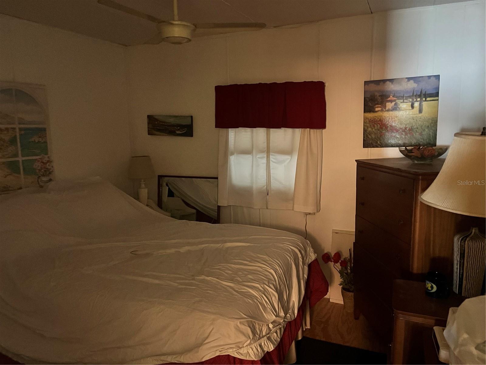 A4640412 Property Photo