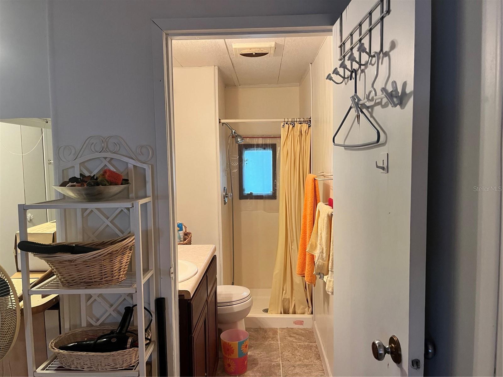 A4640412 Property Photo