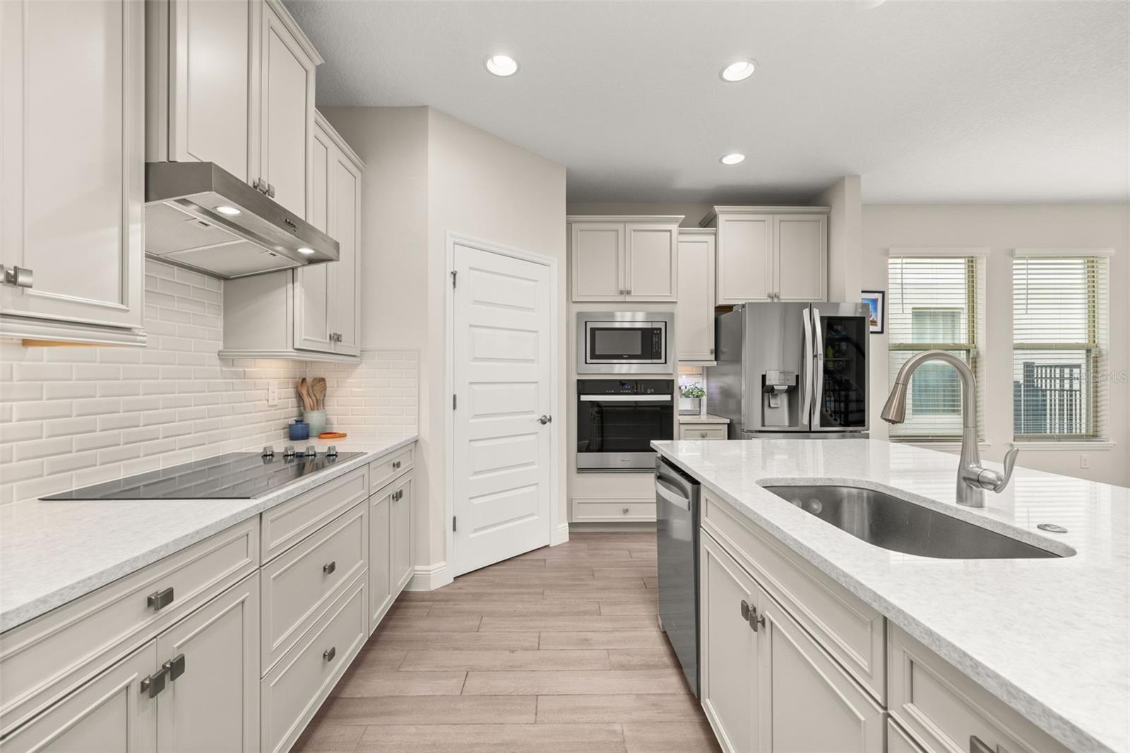 18339 OLIVER TWIST WAY, WINTER GARDEN, FL, 34787