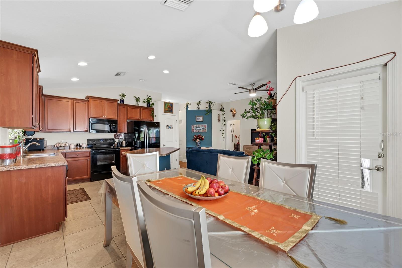 10927 STANDING STONE DR, WIMAUMA, FL, 33598
