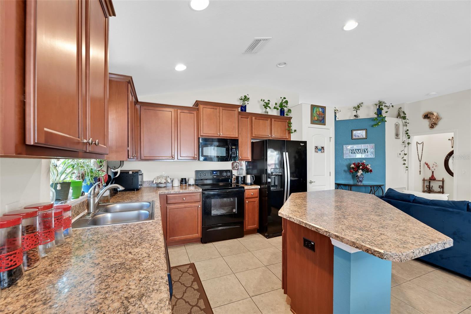 10927 STANDING STONE DR, WIMAUMA, FL, 33598
