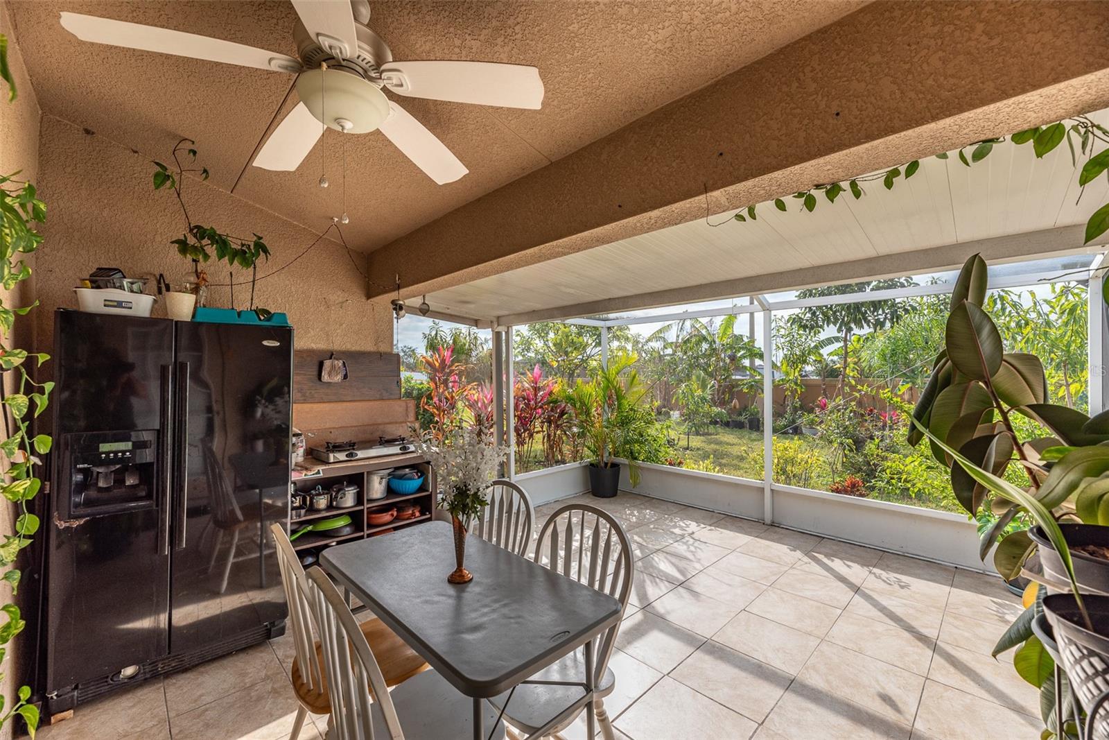 10927 STANDING STONE DR, WIMAUMA, FL, 33598