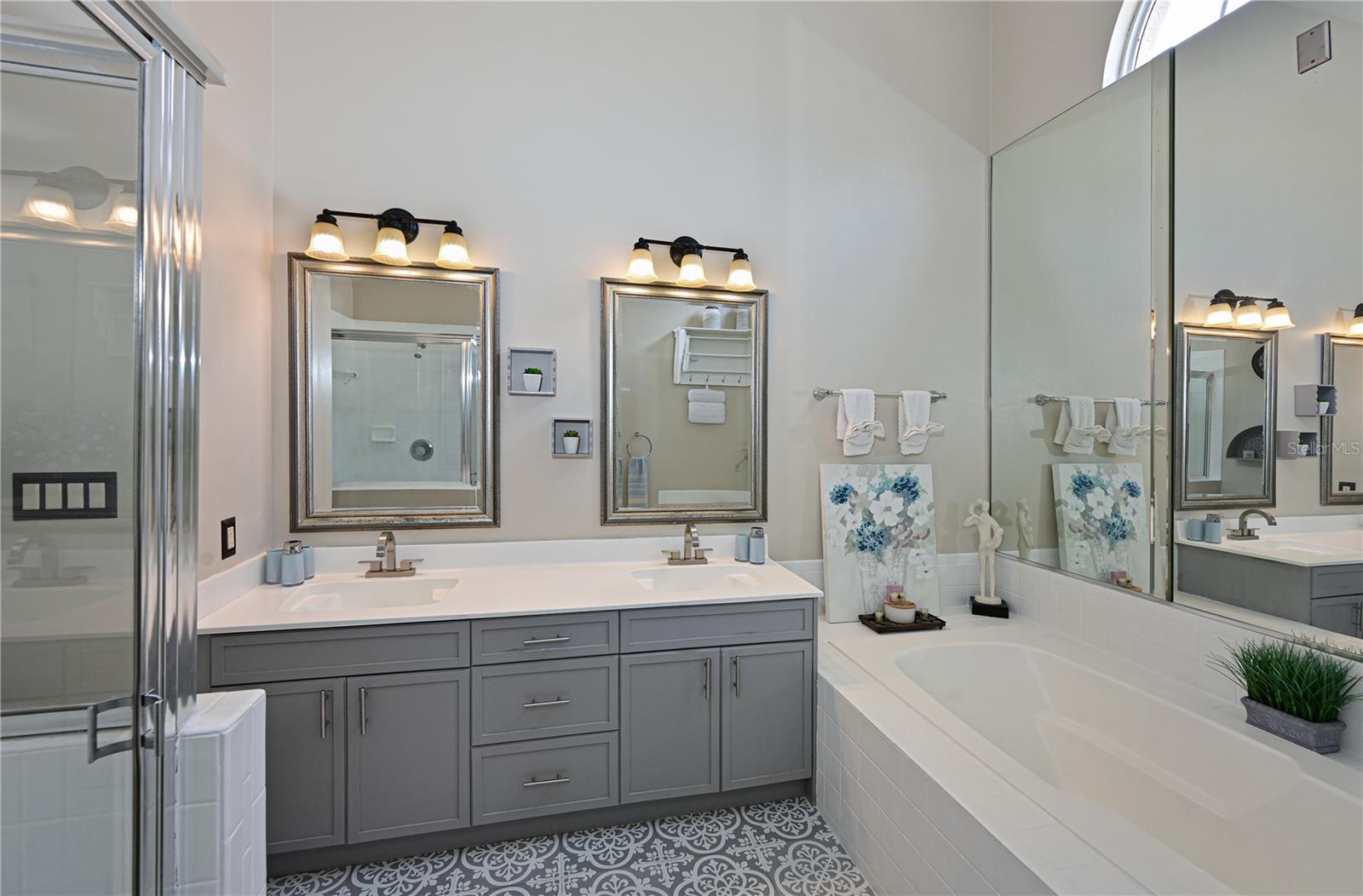 6915 STONE RIVER RD, BRADENTON, FL, 34203