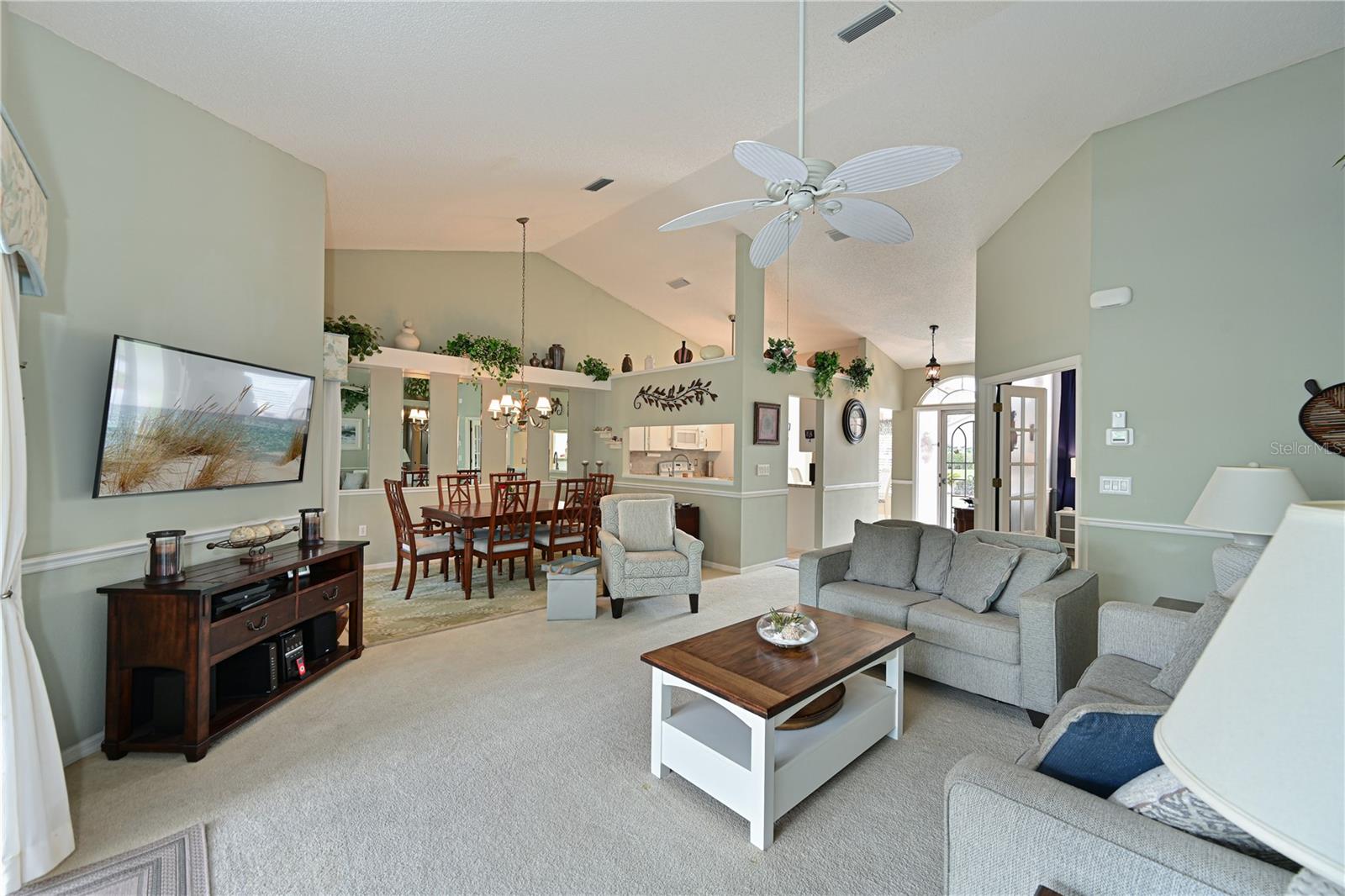 6915 STONE RIVER RD, BRADENTON, FL, 34203