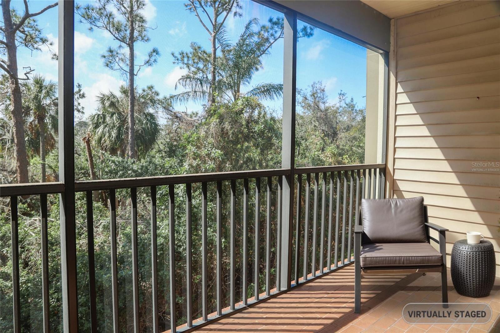 9705 BAY GROVE LN, TAMPA, FL, 33615