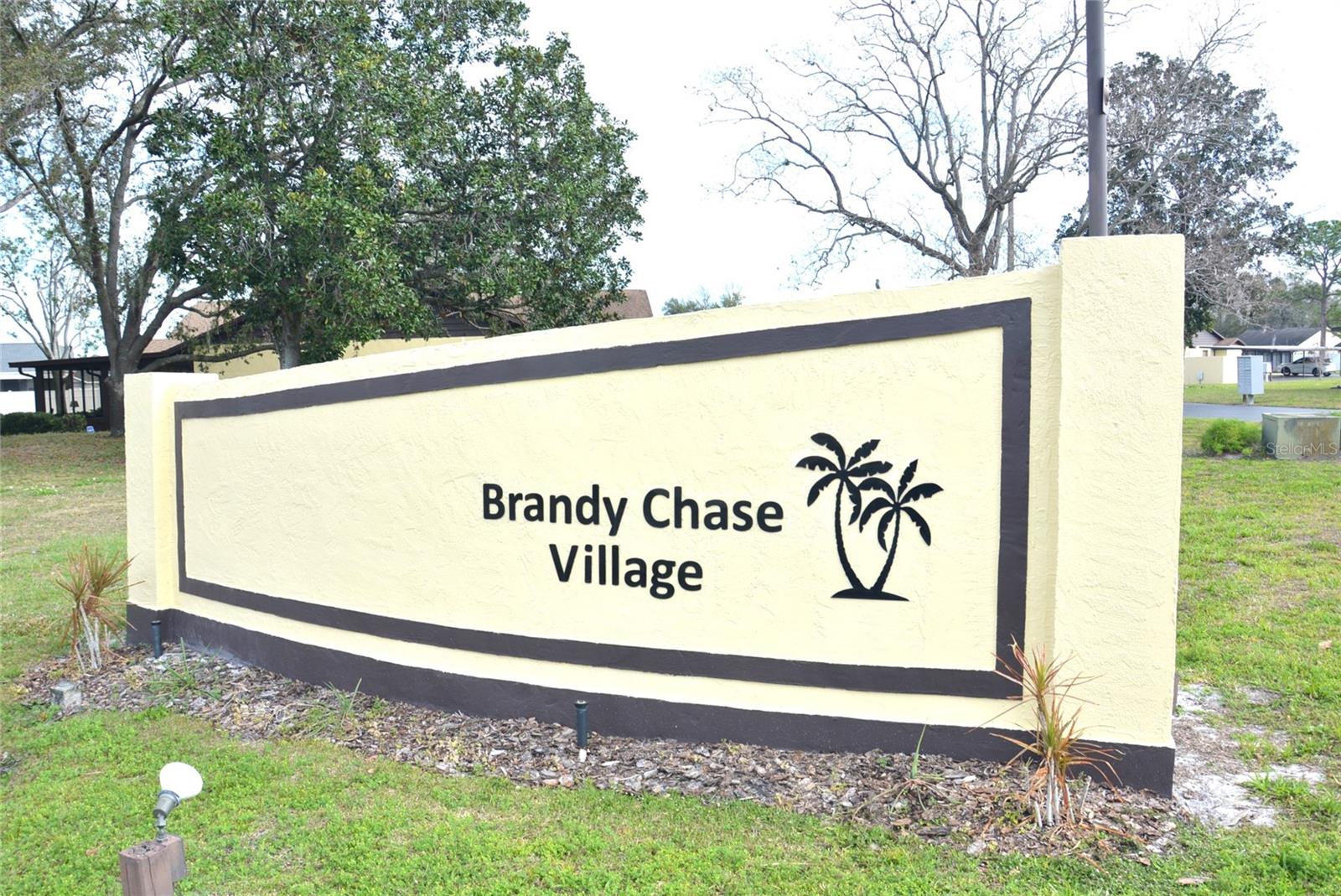 B4901832 Property Photo