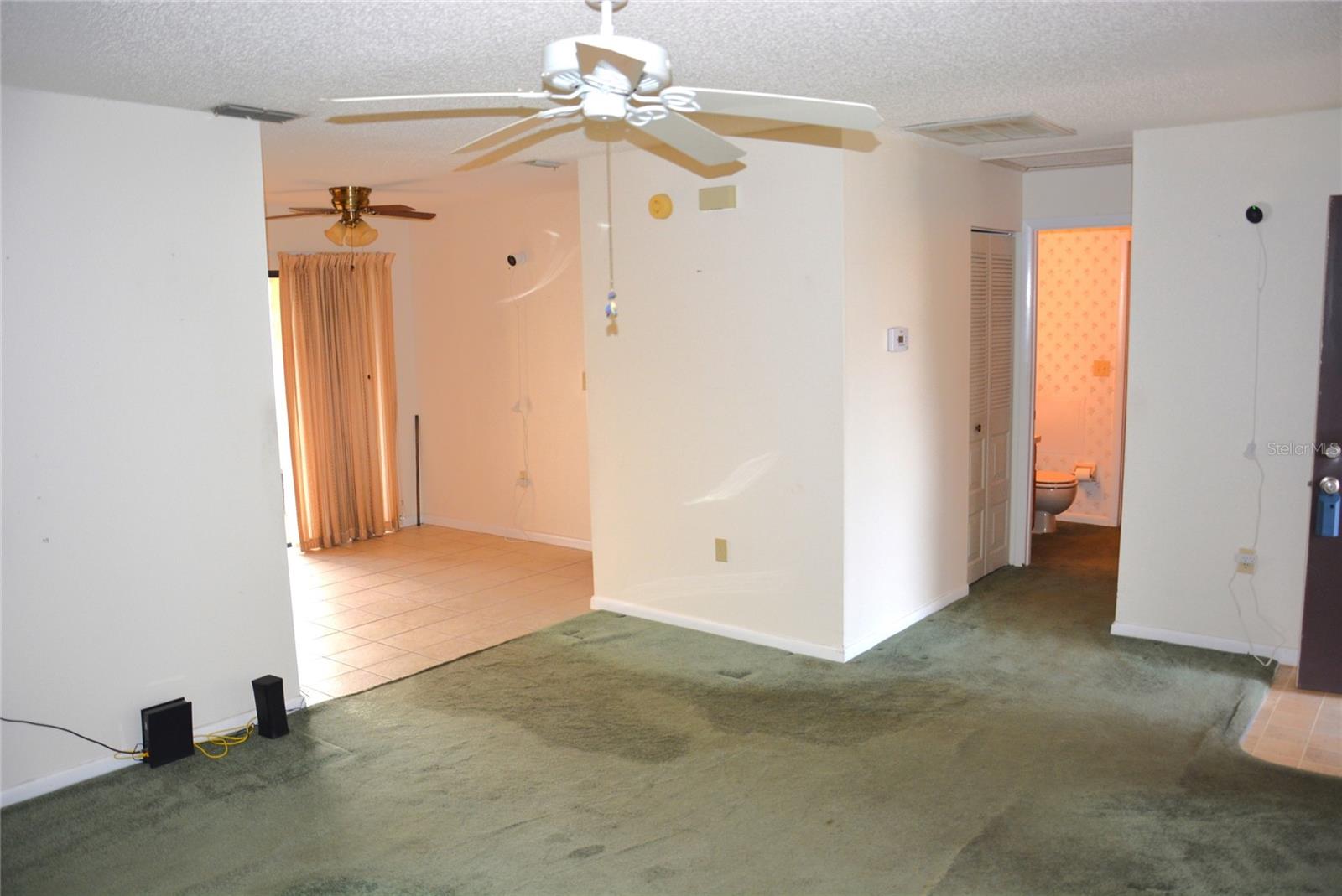 B4901832 Property Photo