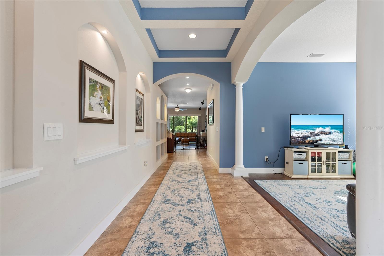 15664 STARLING WATER DR, LITHIA, FL, 33547