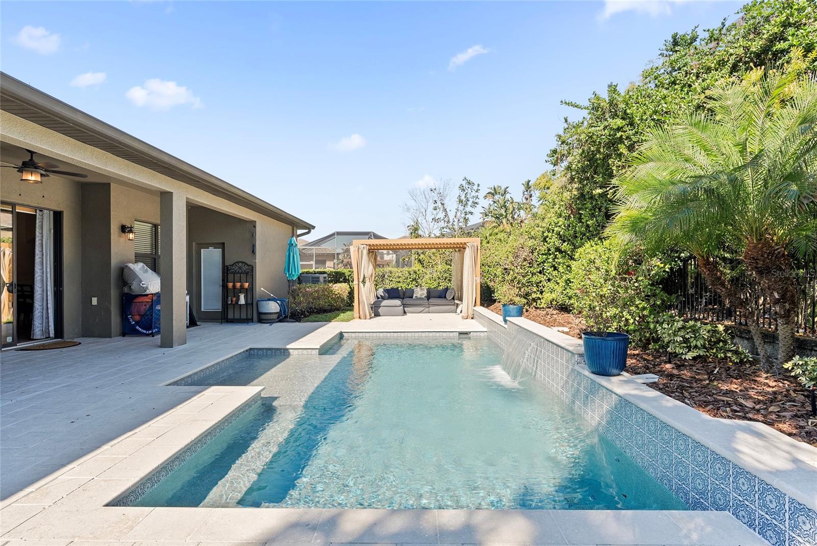 15664 STARLING WATER DR, LITHIA, FL, 33547