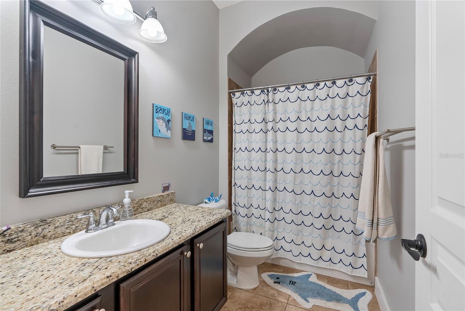 15664 STARLING WATER DR, LITHIA, FL, 33547