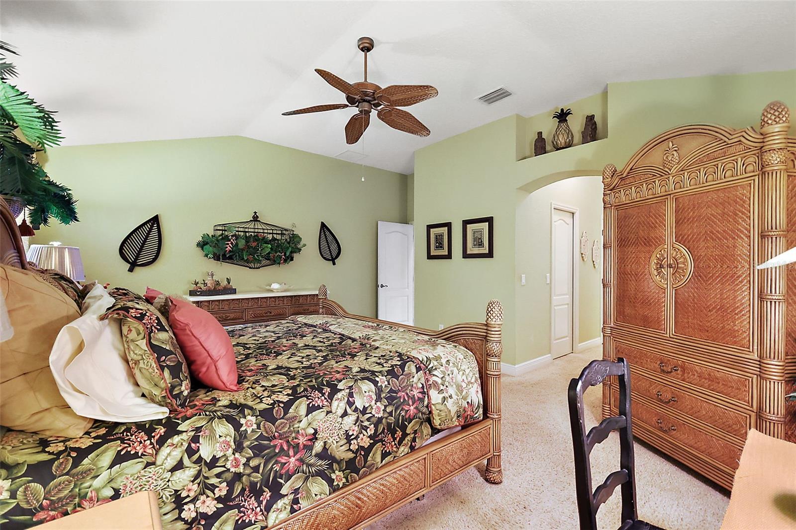 1339 FLORENCE PATH, THE VILLAGES, FL, 32162
