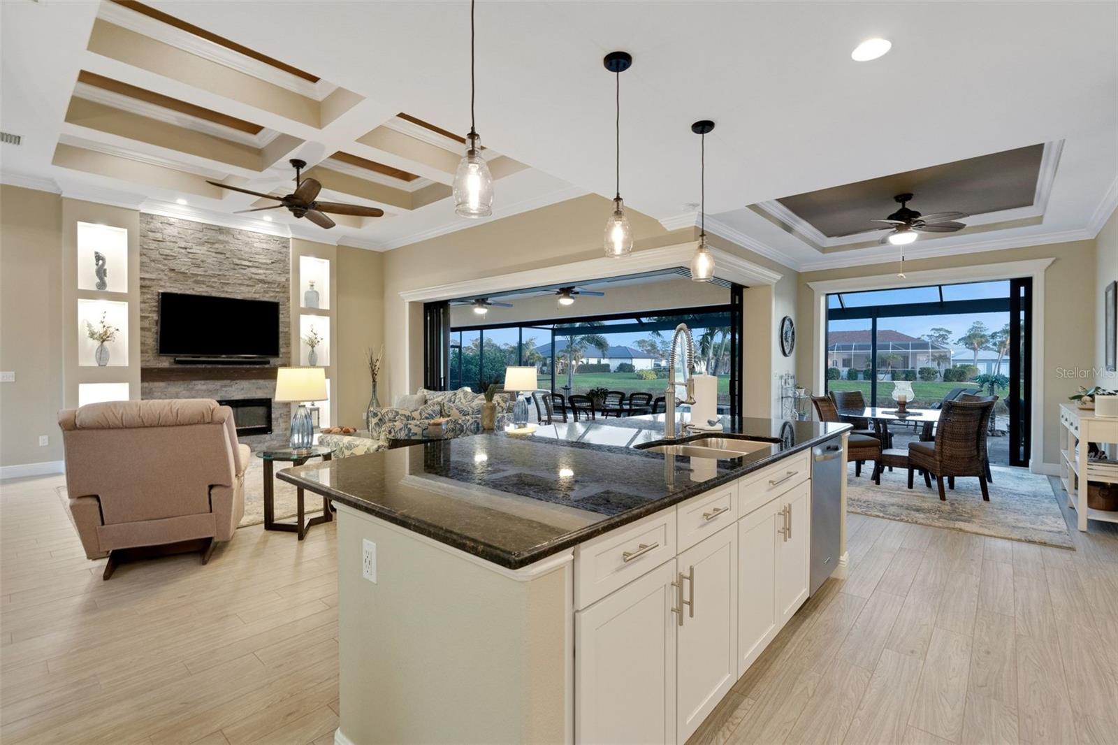1129 ROTONDA CIR, ROTONDA WEST, FL, 33947