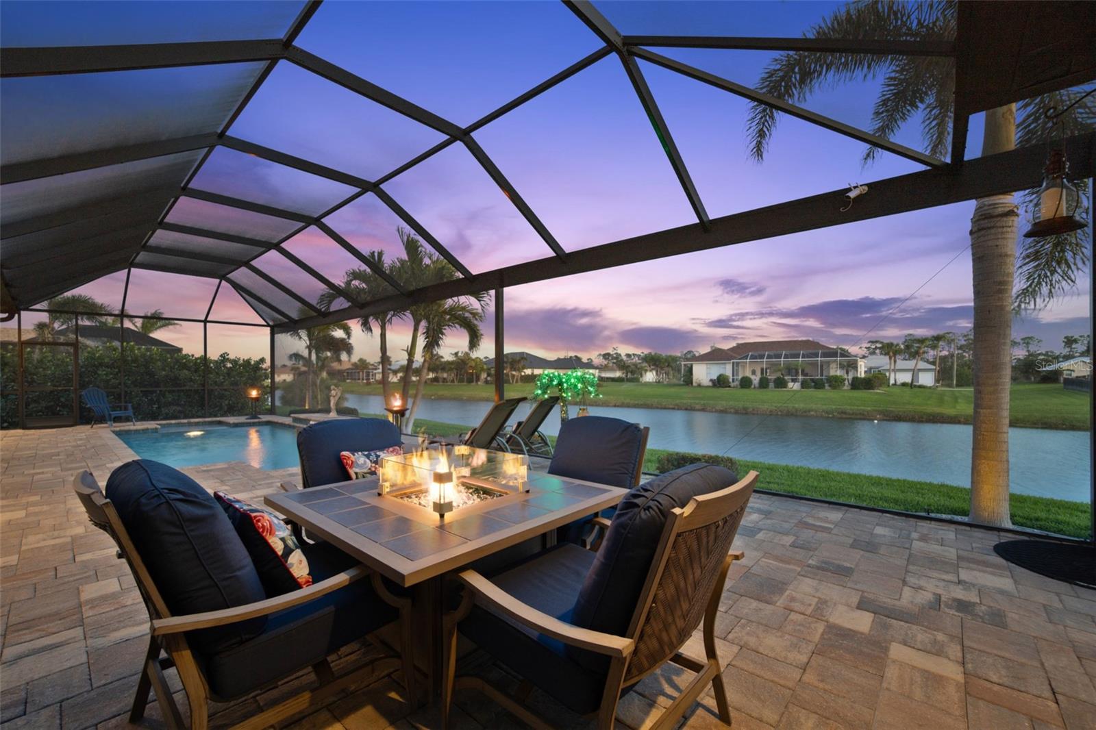 1129 ROTONDA CIR, ROTONDA WEST, FL, 33947