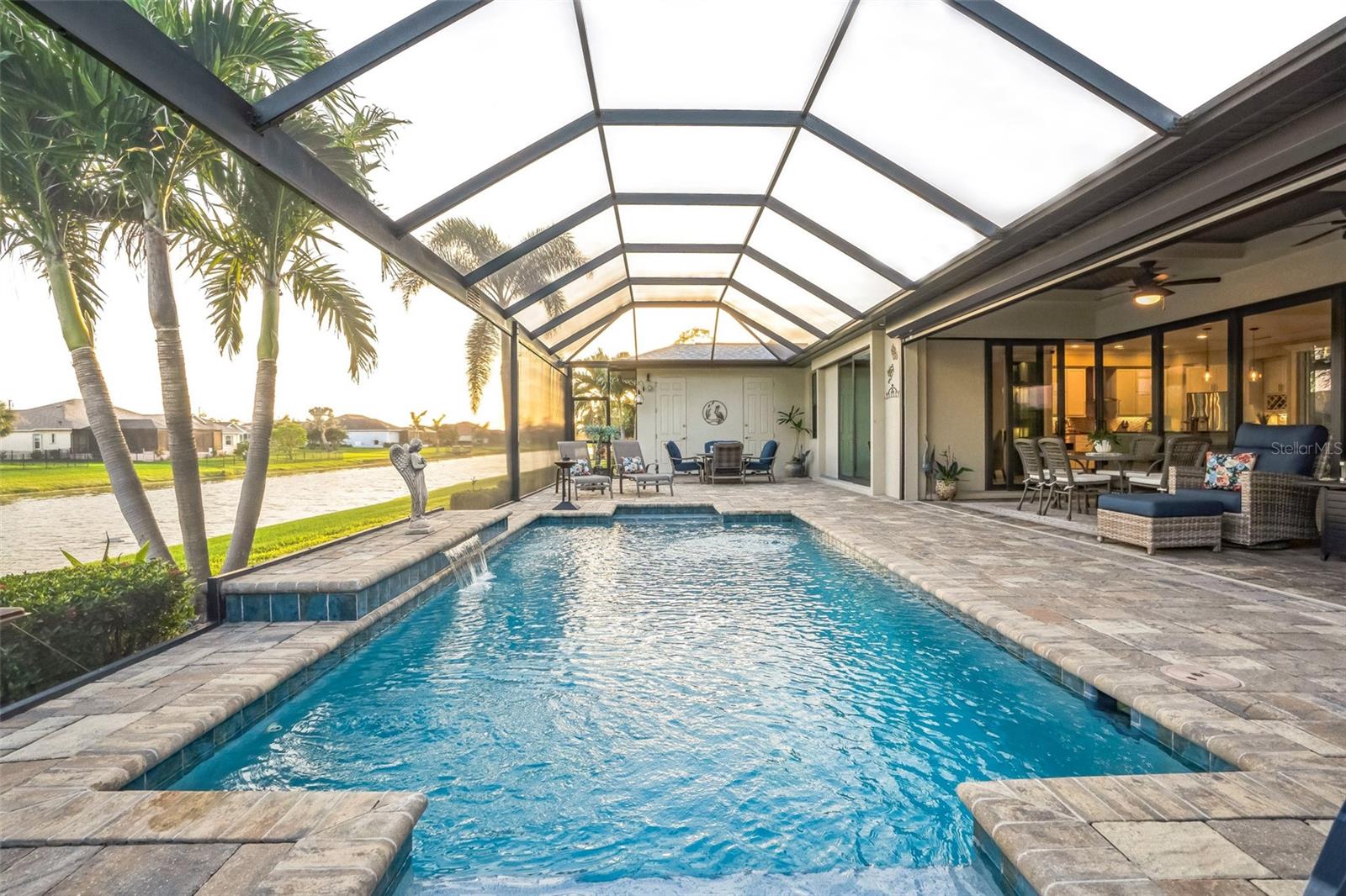 1129 ROTONDA CIR, ROTONDA WEST, FL, 33947