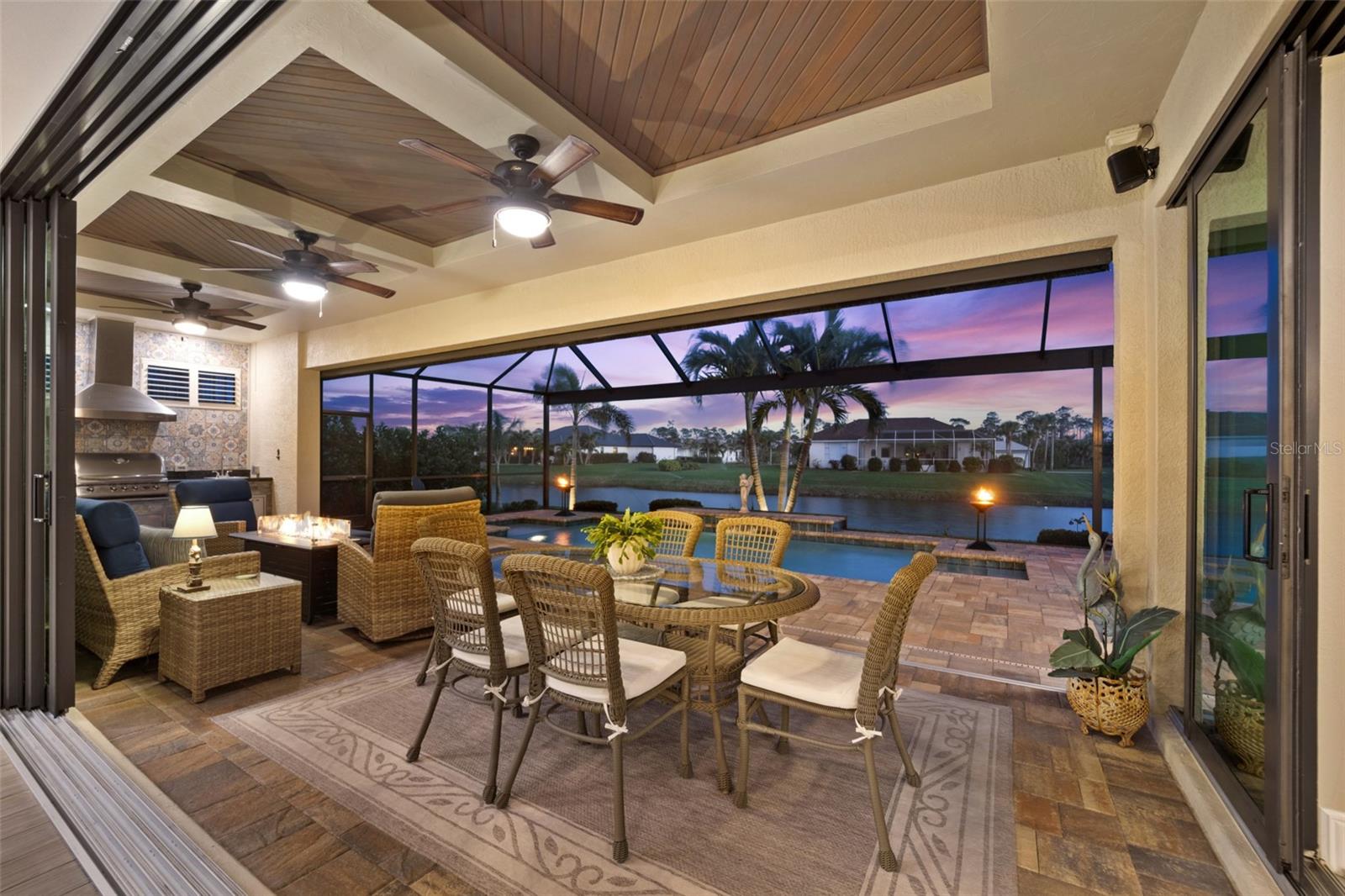 1129 ROTONDA CIR, ROTONDA WEST, FL, 33947