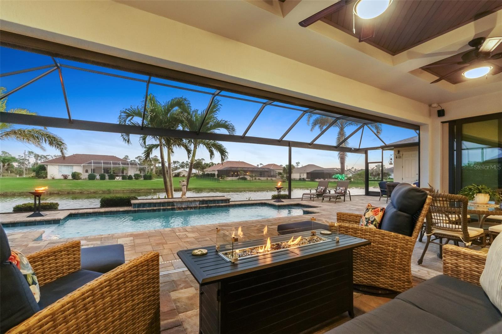 1129 ROTONDA CIR, ROTONDA WEST, FL, 33947