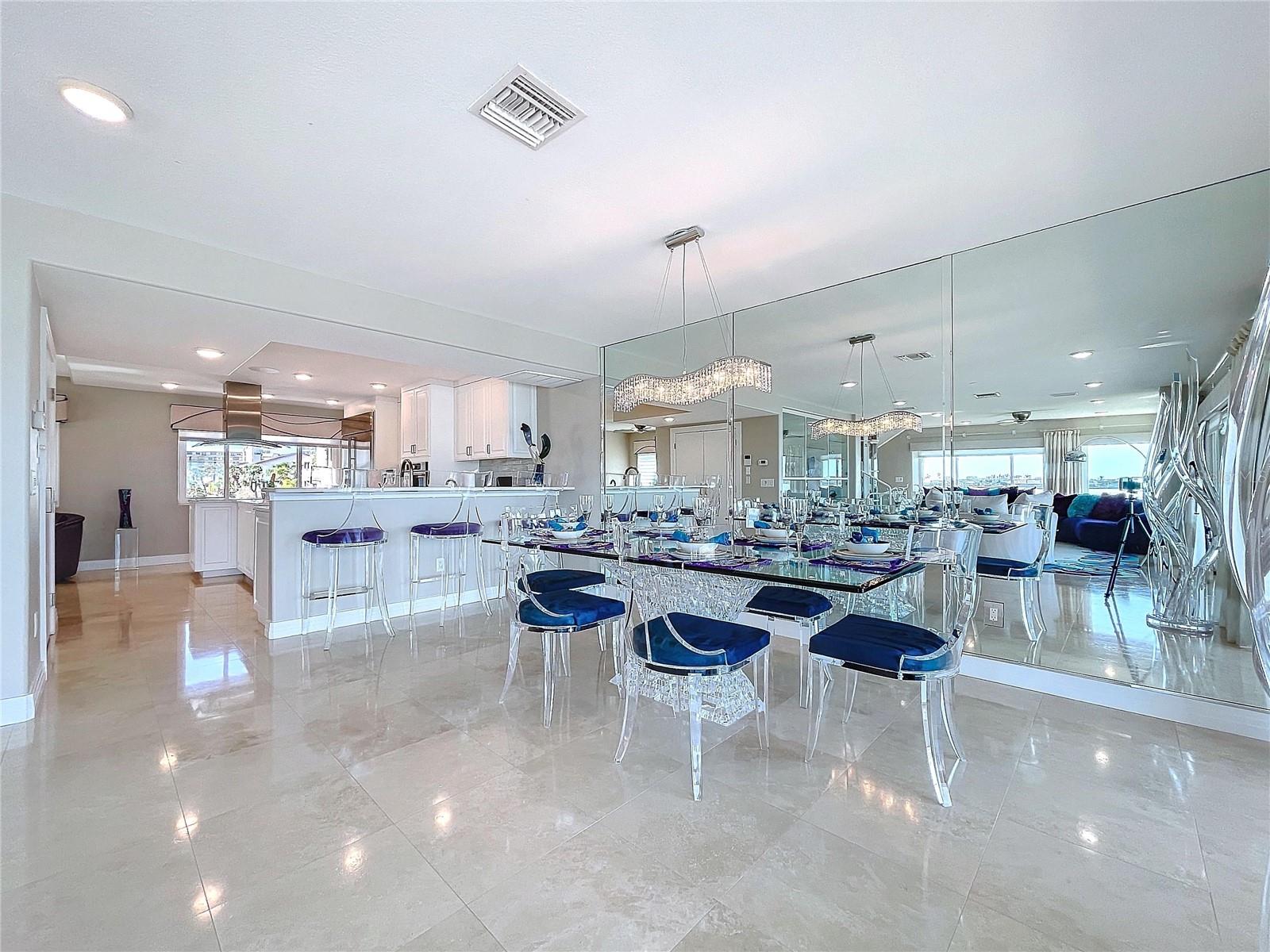 173 MARINA DEL REY CT, CLEARWATER BEACH, FL, 33767