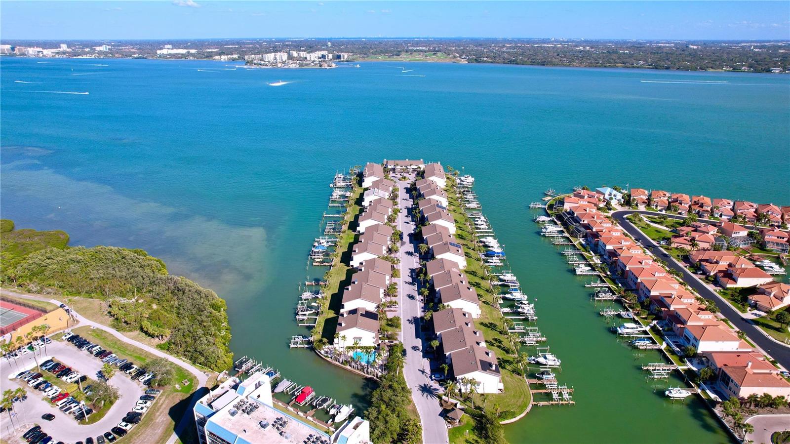 173 MARINA DEL REY CT, CLEARWATER BEACH, FL, 33767