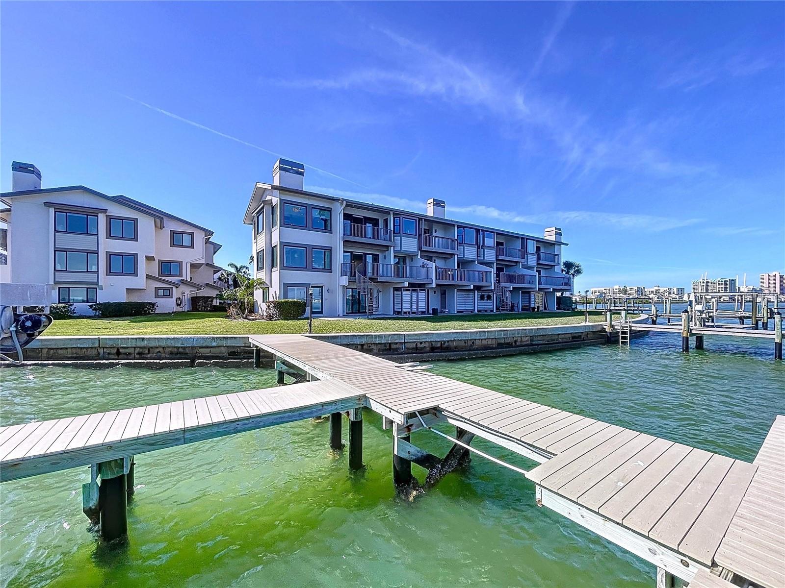 173 MARINA DEL REY CT, CLEARWATER BEACH, FL, 33767