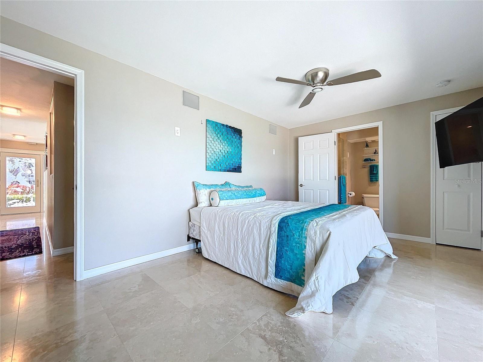 173 MARINA DEL REY CT, CLEARWATER BEACH, FL, 33767