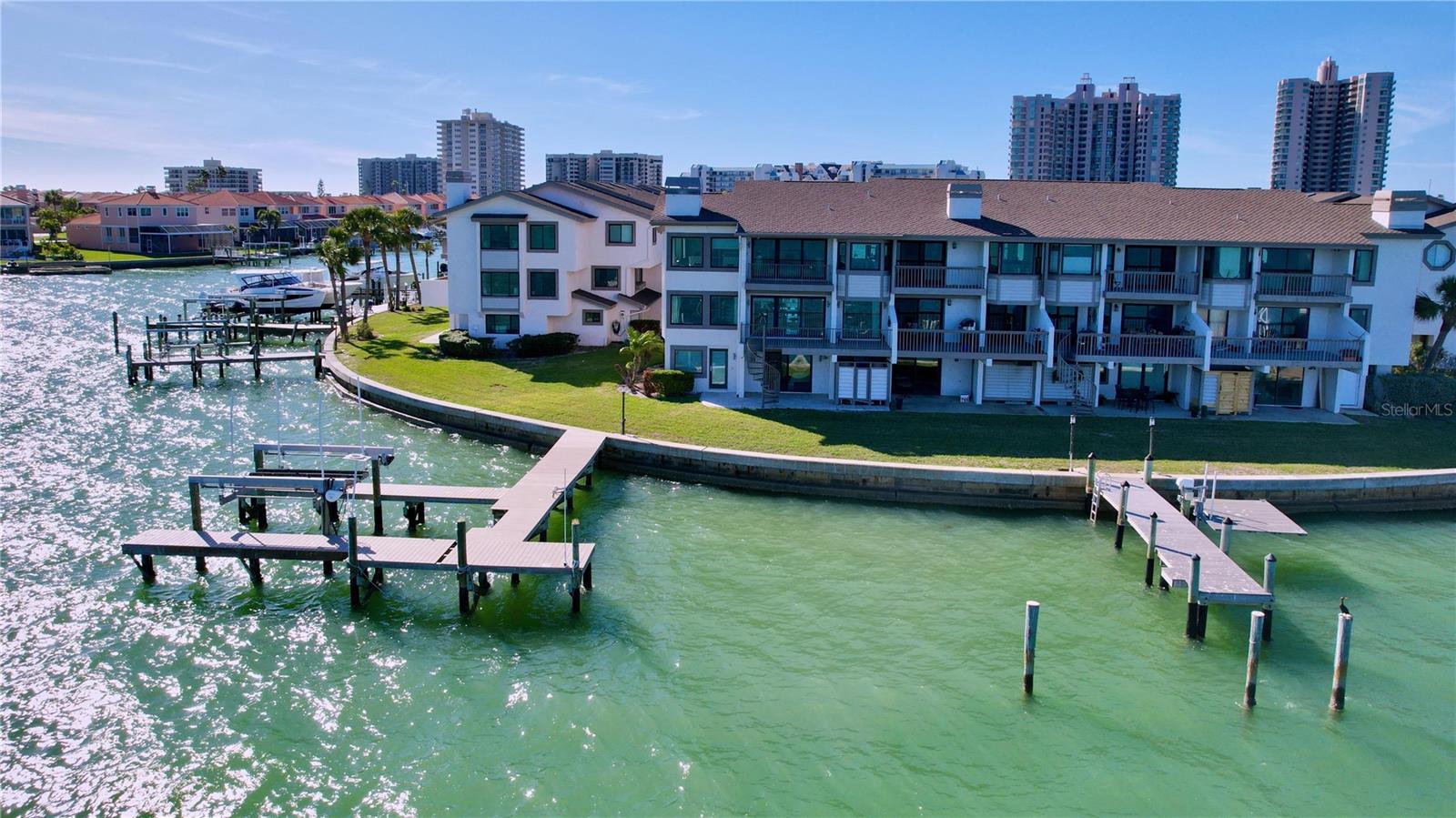 173 MARINA DEL REY CT, CLEARWATER BEACH, FL, 33767