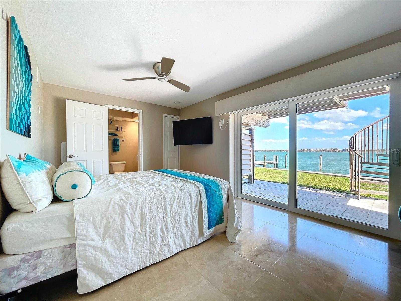 173 MARINA DEL REY CT, CLEARWATER BEACH, FL, 33767