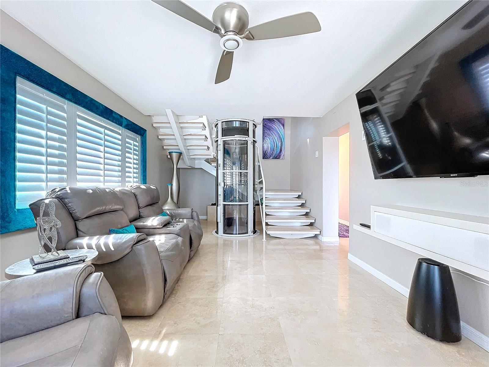 173 MARINA DEL REY CT, CLEARWATER BEACH, FL, 33767
