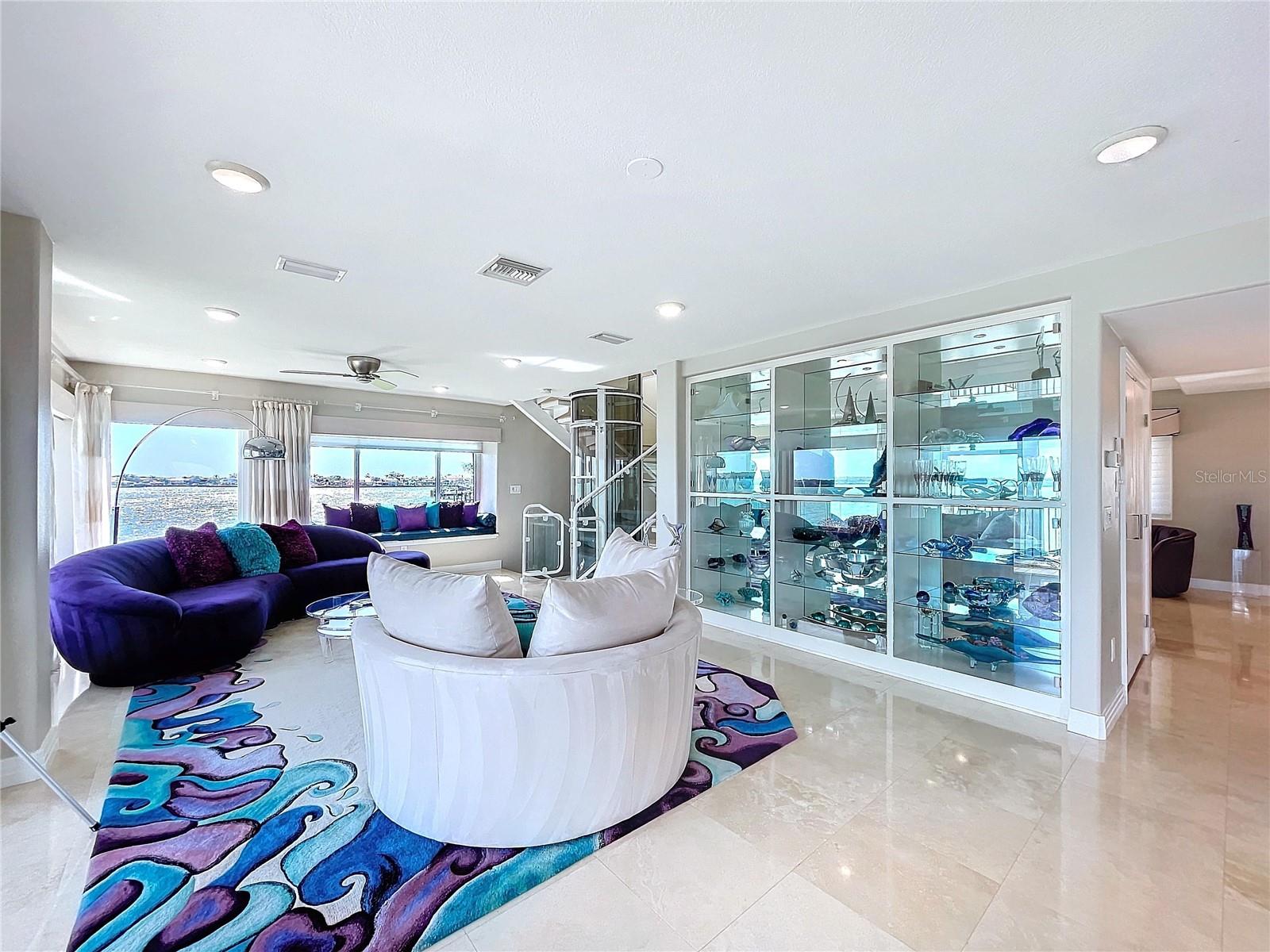 173 MARINA DEL REY CT, CLEARWATER BEACH, FL, 33767