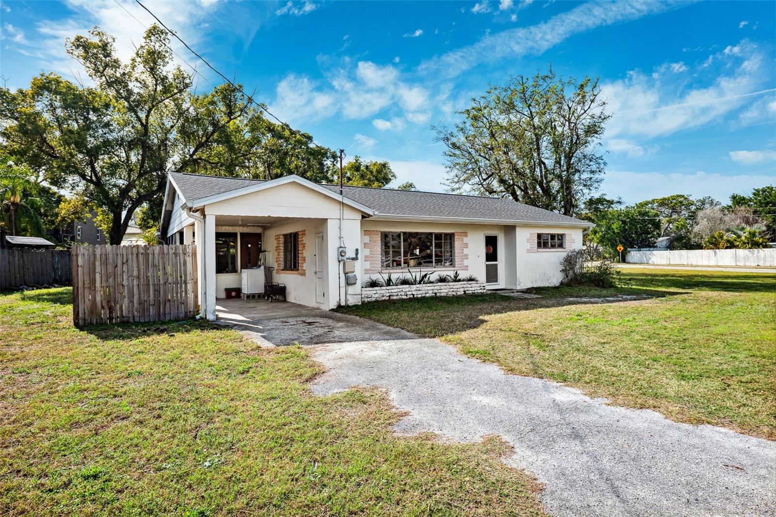 705 RIVERSIDE DR, TARPON SPRINGS, FL, 34689