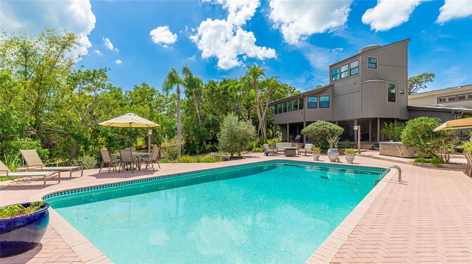 5135 RIVERWOOD AVE, SARASOTA, FL, 34231