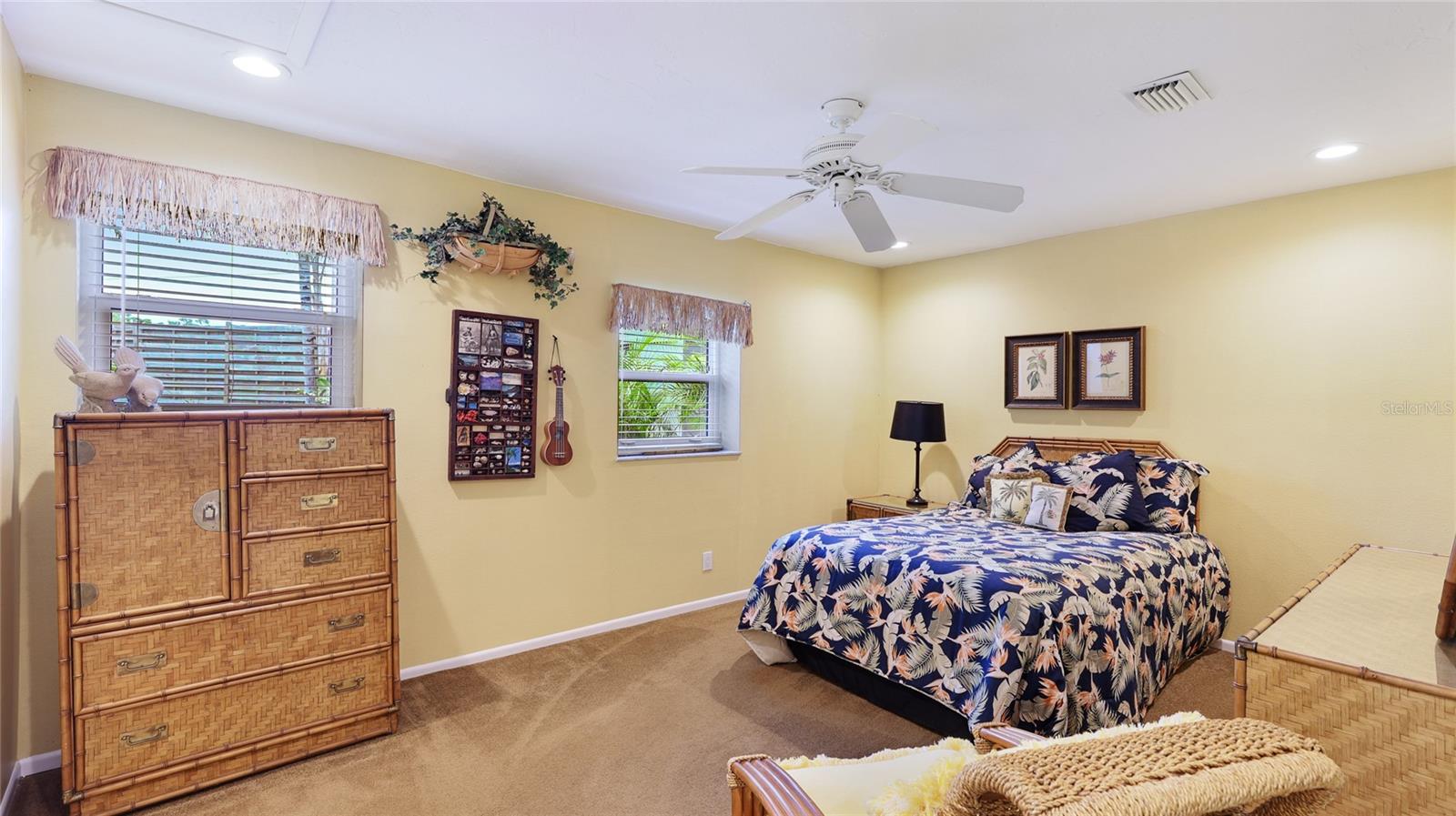 5135 RIVERWOOD AVE, SARASOTA, FL, 34231