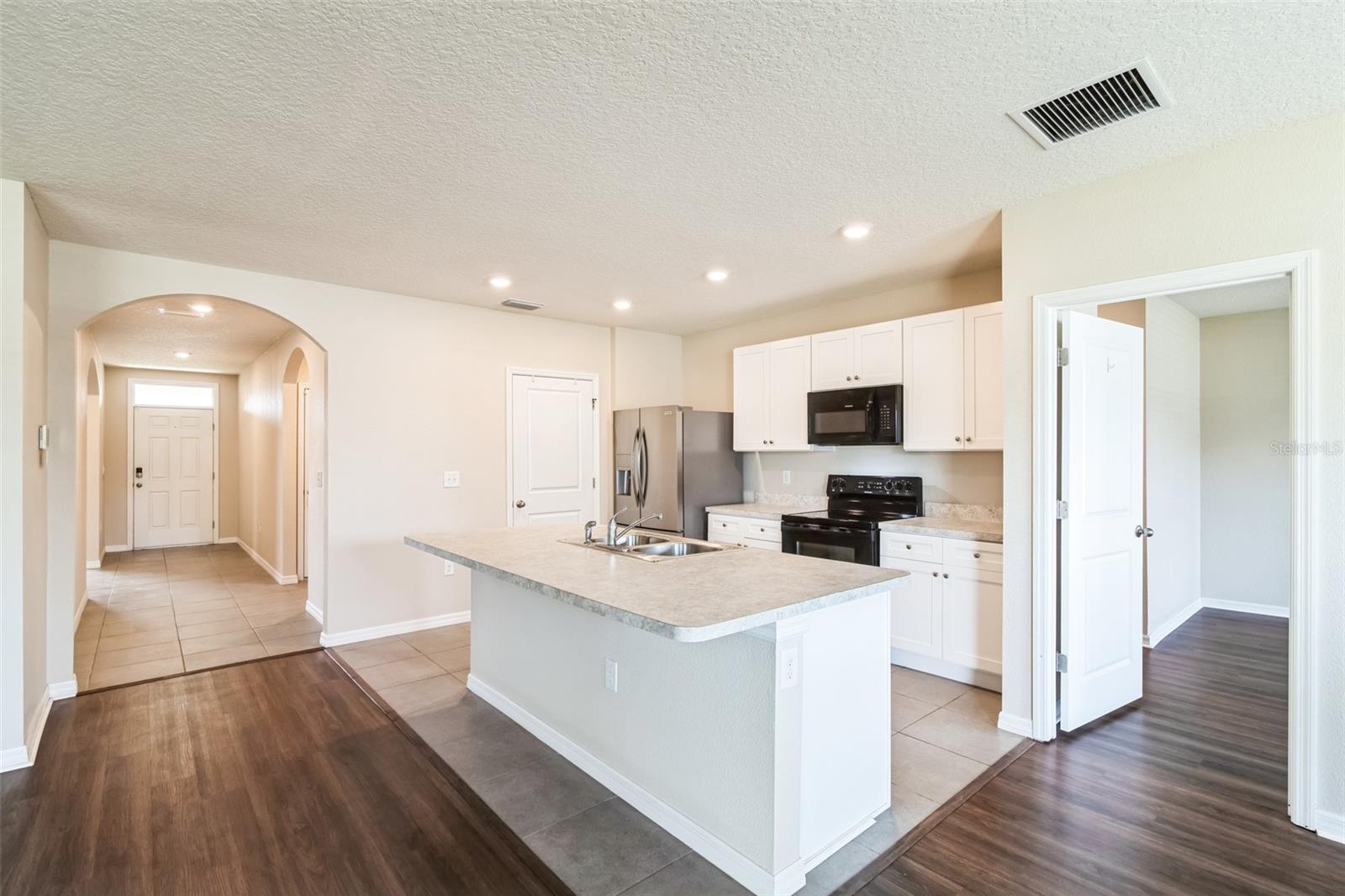 3417 N MICHENER PT #2C, BEVERLY HILLS, FL, 34465