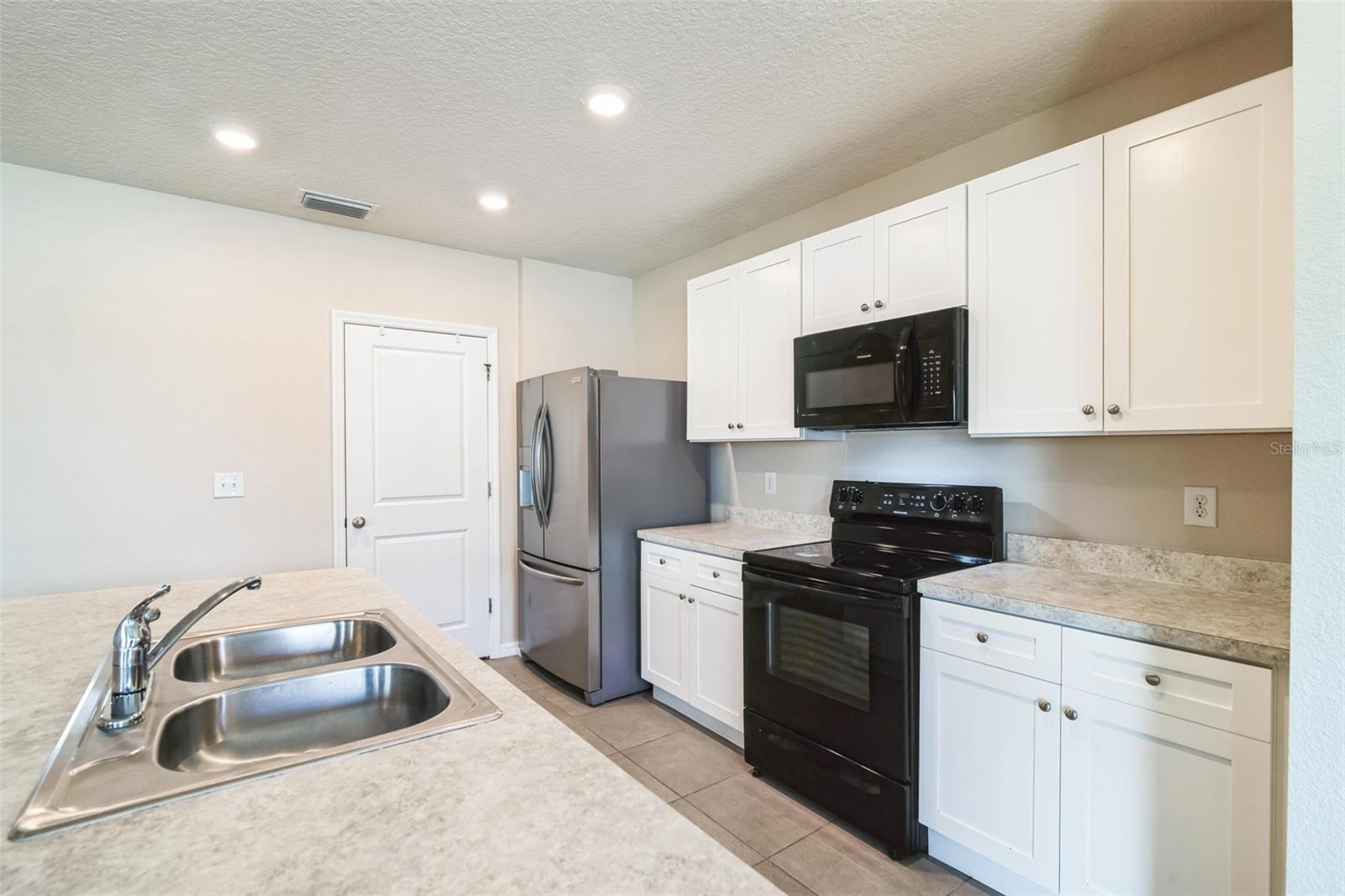 3417 N MICHENER PT #2C, BEVERLY HILLS, FL, 34465
