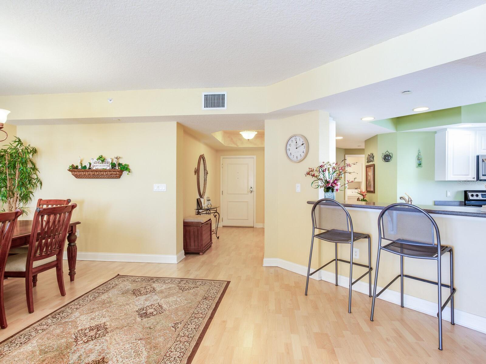 11 SAN MARCO ST #807, CLEARWATER BEACH, FL, 33767