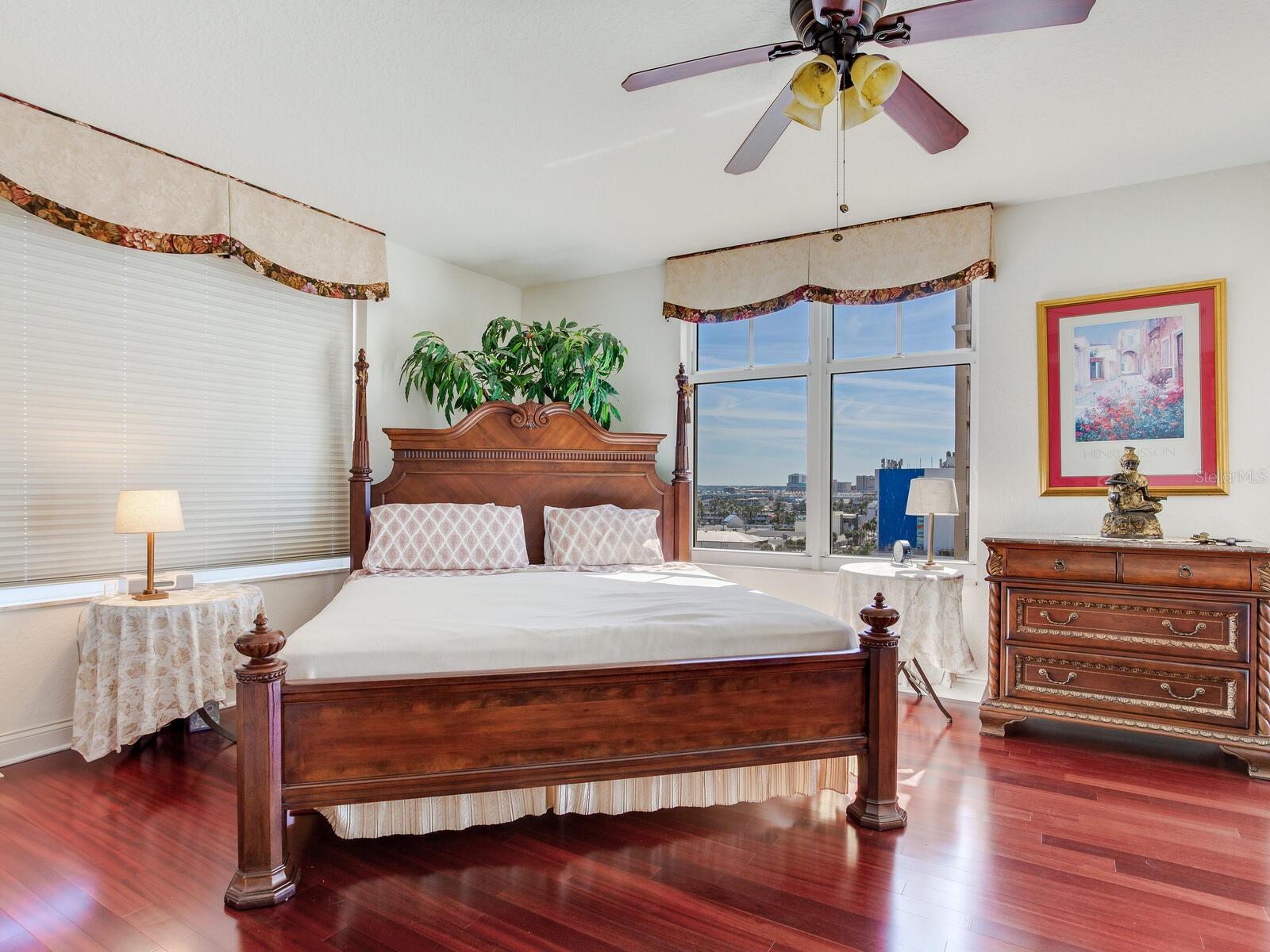 11 SAN MARCO ST #807, CLEARWATER BEACH, FL, 33767