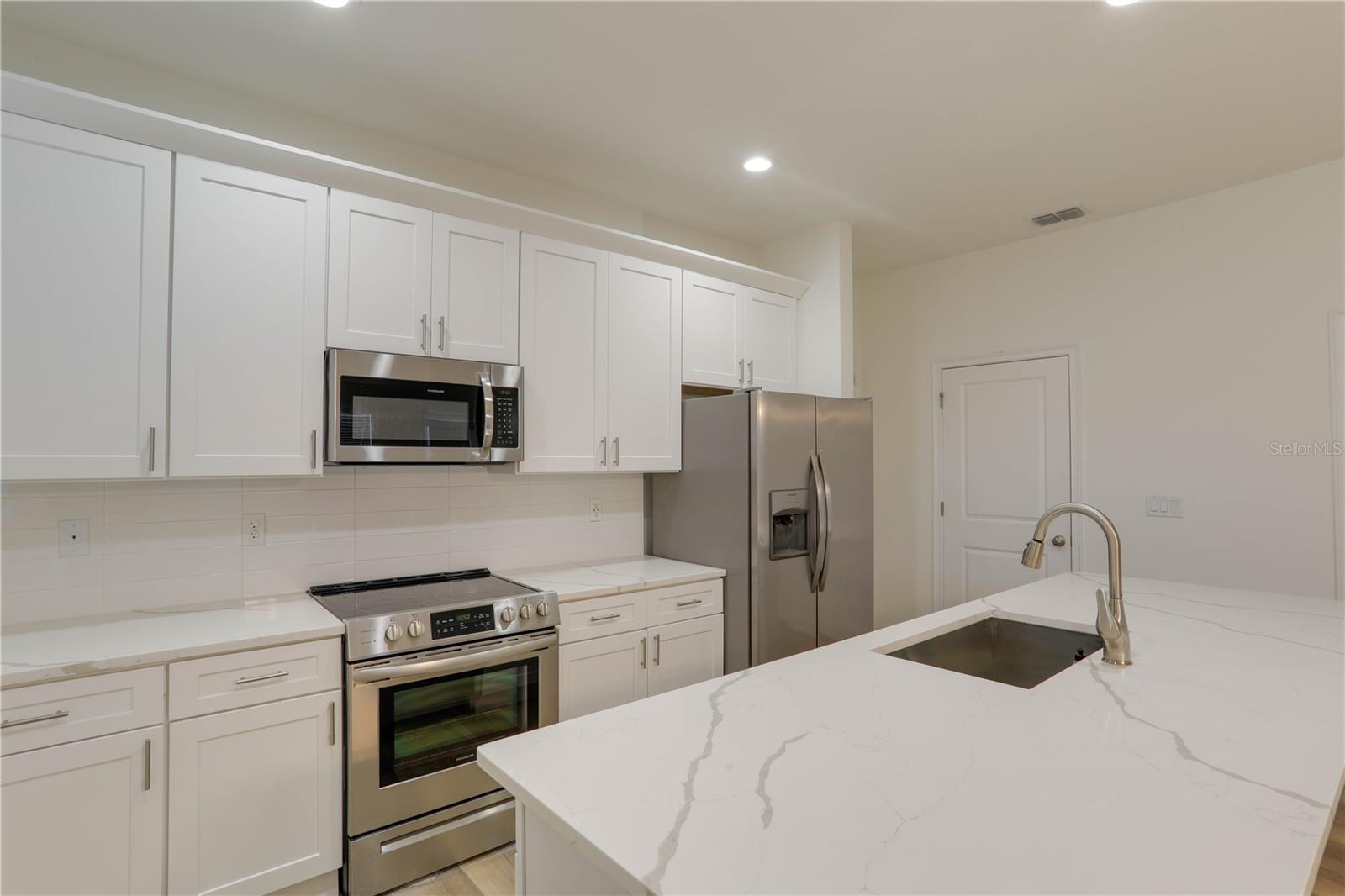 1401 E MICHIGAN ST, ORLANDO, FL, 32806